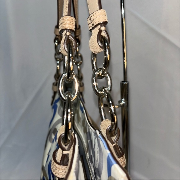 COACH F20806 Alexandria Chain Link Clover Signature C Shoulder Bag - Picture 6 of 13